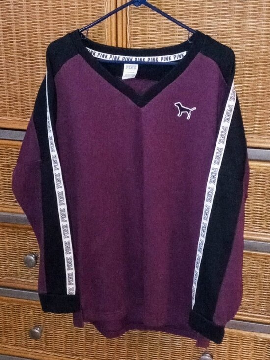PINK Sweatshirt Women's L Victoria's Secret Dog V-Neck Pullover Long Sleeve - Picture 1 of 14